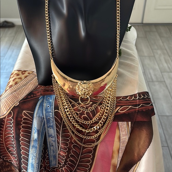 Gold Multi-Chain Lion Necklace - Picture 1 of 4